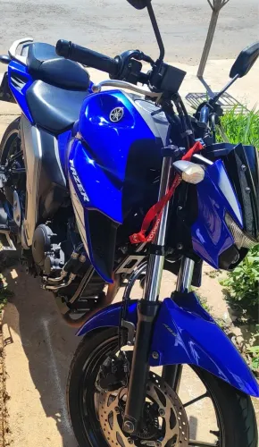 Fazer 250 2023 Único dono R$ 17.700,00