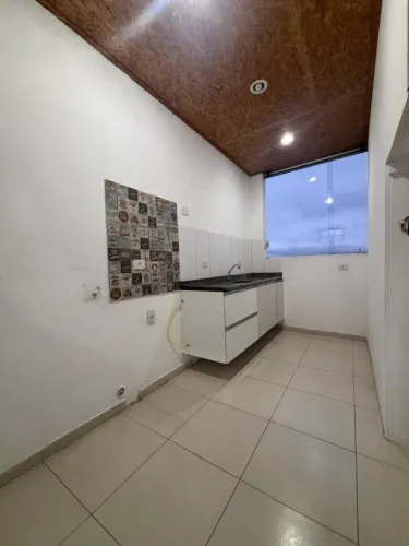 Apartamento para Locação em Poá, Jardim Ivonete, 2 dormitórios, 1 banheiro