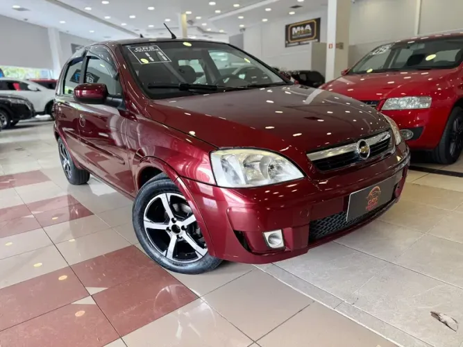 Chevrolet Corsa Hat. Maxx 1.4 8V Econoflex 5P 2011