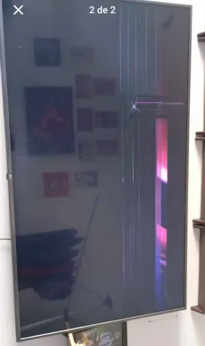 Tv 75' danificada visor - venda para retirada de peças