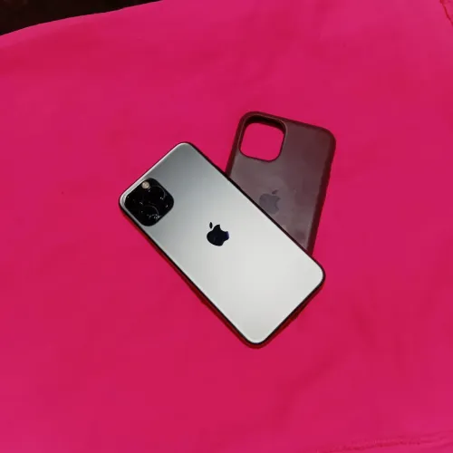 Iphone 11 pro excelente aparelho !