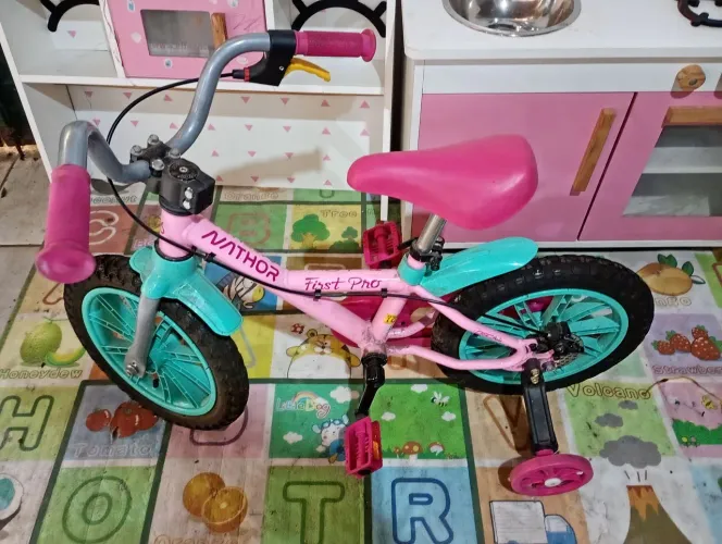 Bicicleta infantil rosa