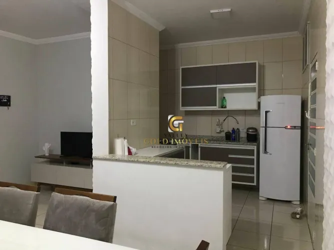 Sobrado com 2 dormitórios à venda, 120 m² por R$ 390.000 - Parque Arco Íris - Taubaté/SP