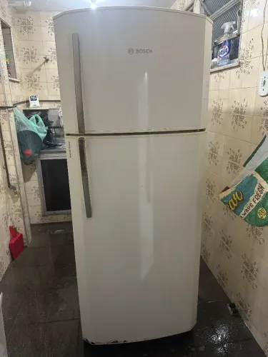 Geladeira Bosch - motor novo