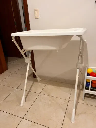 Banheira com suporte burigotto