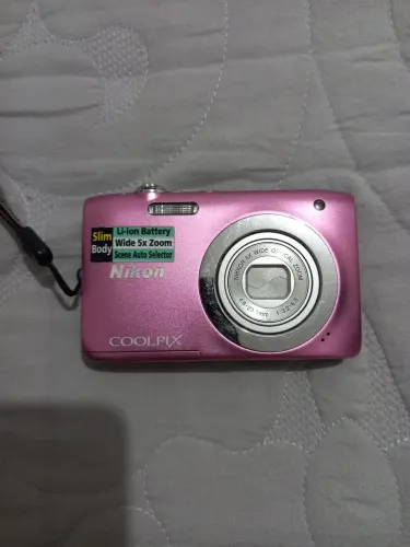 Câmera Coolpix 2600 com Defeito