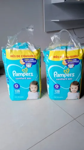Vendo Pacotão de Fraldas Pampers Confort Sec, Tamanho G