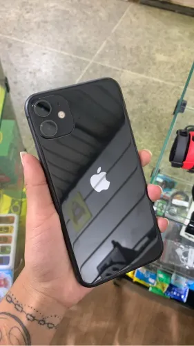 iPhone 11 Preto 64GB