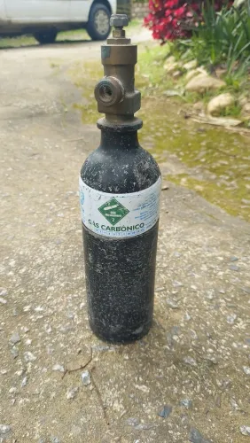 Cilindro portatil de Co2, alumínio 1.2kg