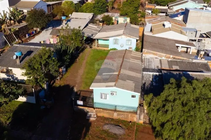 Casa com ótimo Terreno Próxima a Av. Brasil no Alto Alegre, Cascavel!