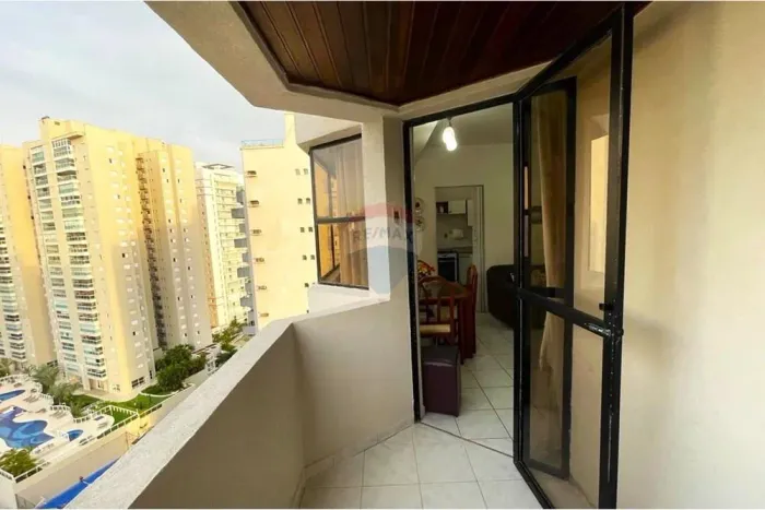 Apartamento a venda 2 Dormitórios (1 suíte) Sala Ampla sacada Piscina Sauna Jogos Seguranç