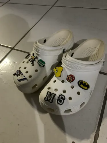 Crocs 42/43