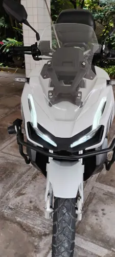 Honda ADV 2022 Branca