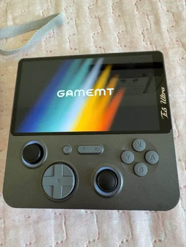 Console Portátil GameMT E5 Ultra