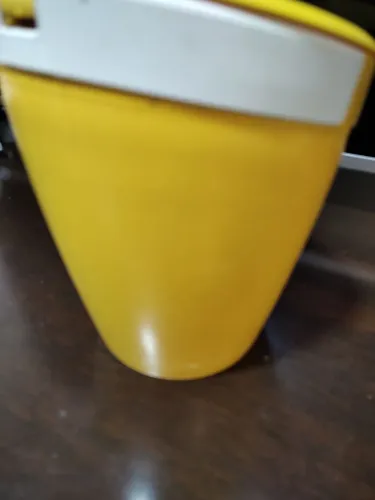 Lixeira de bancada