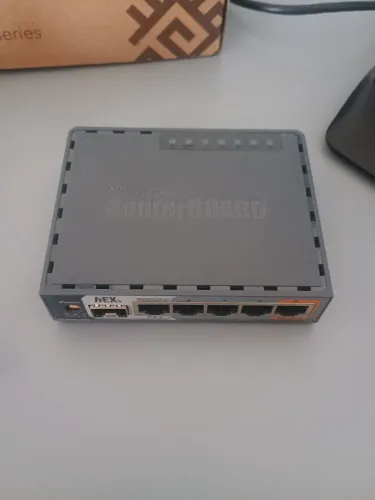 Mikrotik rb760igs