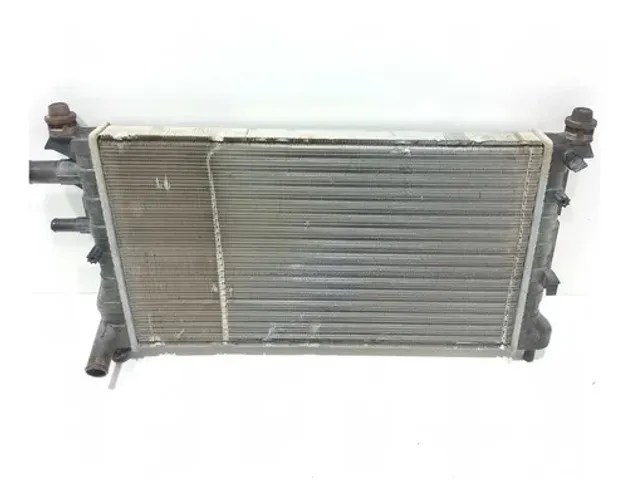 Radiador Agua Ford Fiesta S/ar 2005 06 07 08 09 10 11 12 13