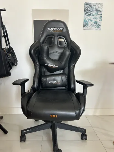 Cadeira Gamer com massagem