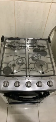 Fogão usado mas em boa conservação!