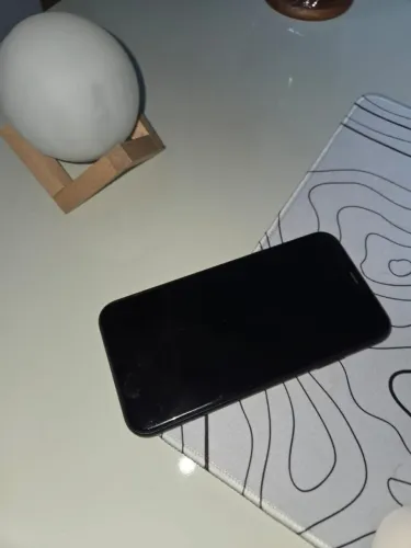 iPhone 11 256GB (O dobro de memória!) + Brindes