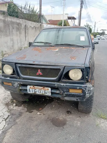 Mitsubishi L200 GL 2.5 4X4 CD Diesel 1999
