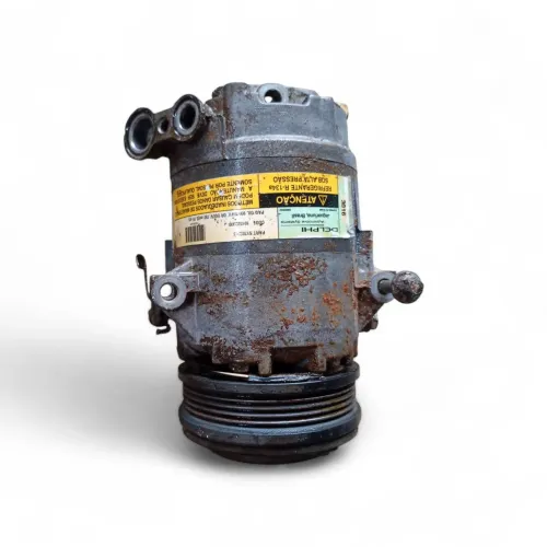 Compressor do ar condicionado Fiat stilo 1.8