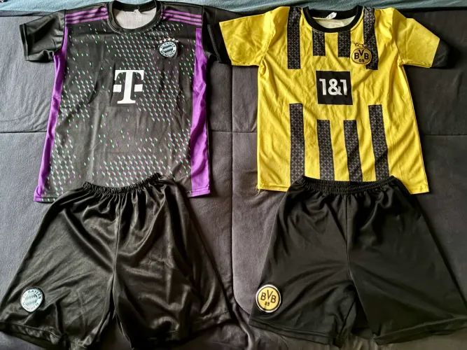 Conjunto Infantil Bayern de Munique e Borussia Dortmund - Camisa + Calção - 12 anos