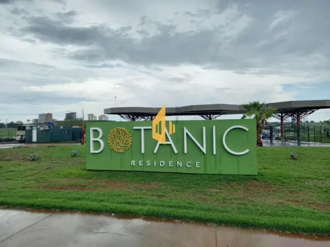 TERRENO À VENDA EM CONDOMINIO FECHADO - BOTANIC RESIDENCE