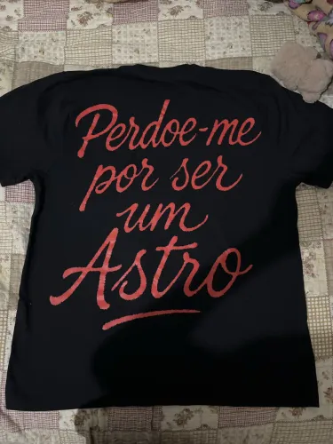 Camiseta Babylook Veigh EVOM TOUR 2025