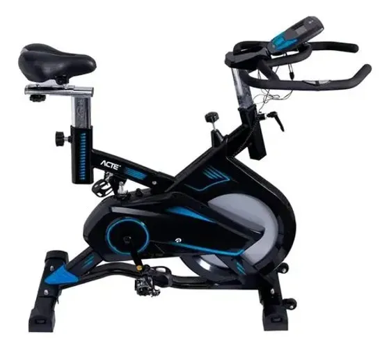 bicicleta de spinning Acte Sports Pro E17 na cor preta e azul.