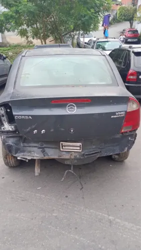 Tampa traseira corsa sedan montana
