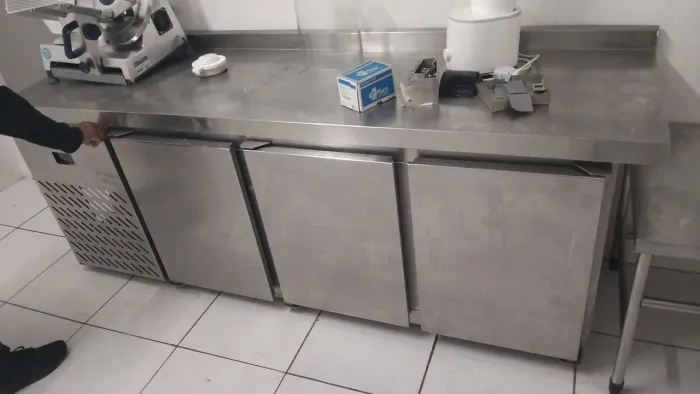 Balcão refrigerado 2.18x60 220v 