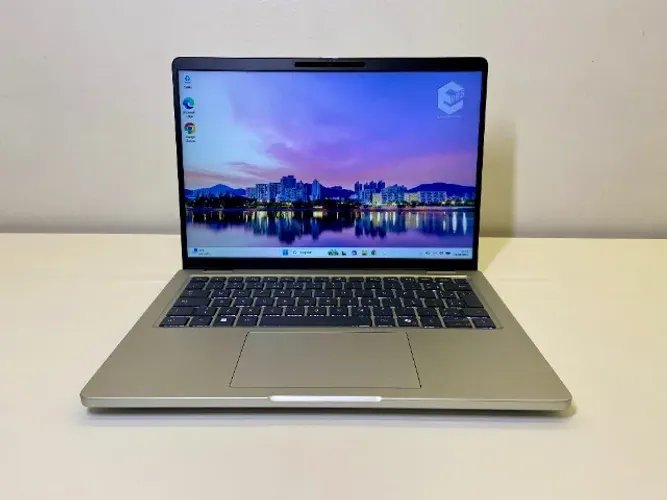 DELL PRO PLUS  TOUCH ULTRA 7 268V 32GB 512GB SSD 14P FHD+
