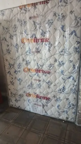 Vendo coxão esponja de casal tamanho 188x138 16 sem esponja entrego *