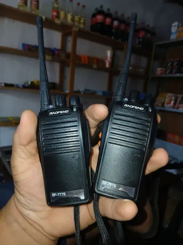 Rádio comunicador baofeng BF-777s