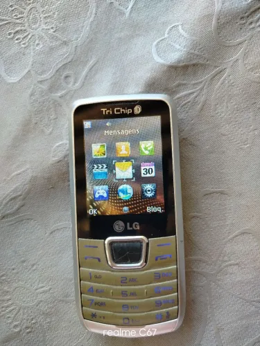 Celular vintage LG 