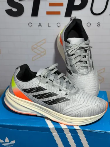 Tênis masculino para corrida