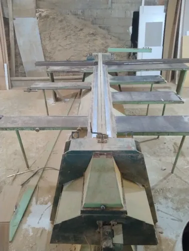 Seccionadora para marcenaria.