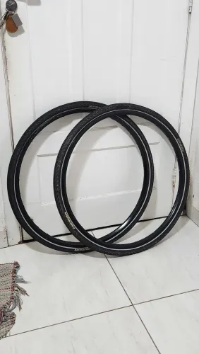 Pneus e aro 29