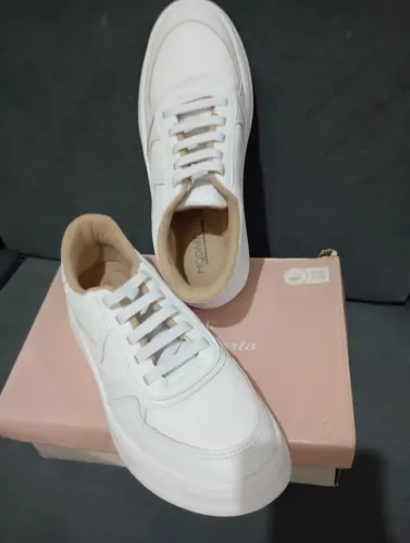 Tênis feminino