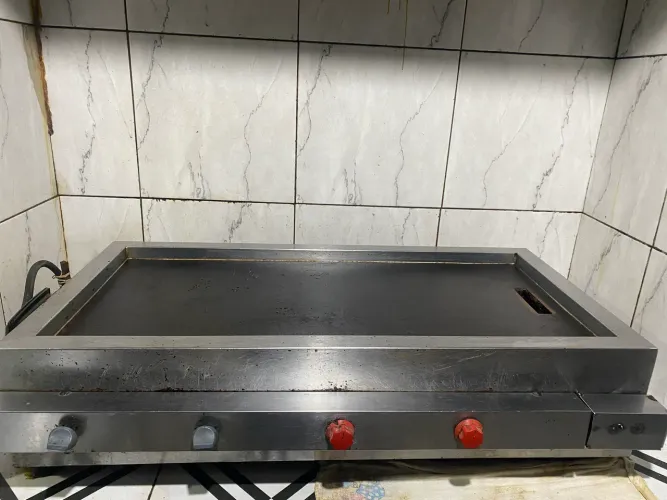 Vende se chapa industrial de cozinha