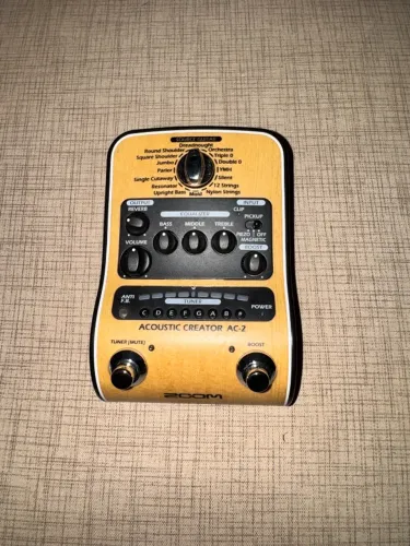 Pedal para Violão Zoom AC-2 Acoustic Creator Preamp DI Reverb