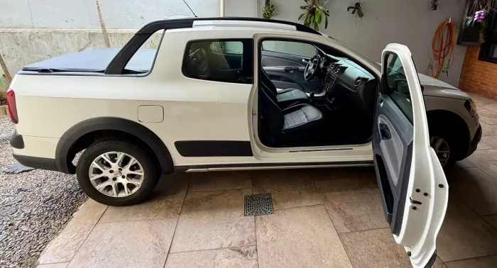 Volkswagen Saveiro Cross 1.6 T.flex 16V CD 2016