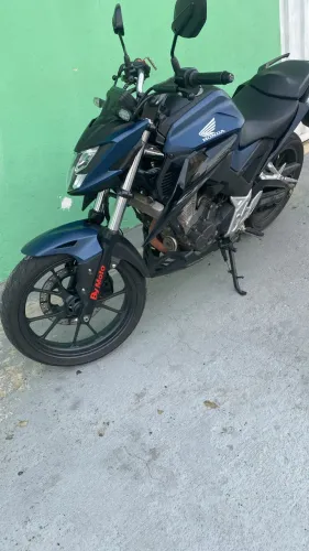 CB Twister 300F 2025 com freios ABS 