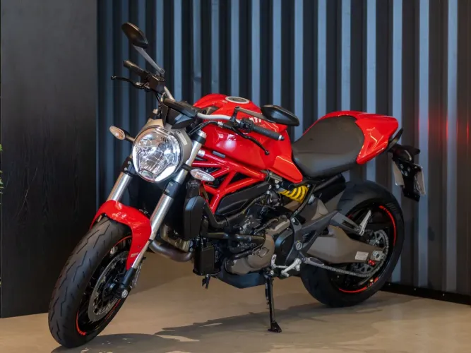 DUCATI MONSTER 821 2016