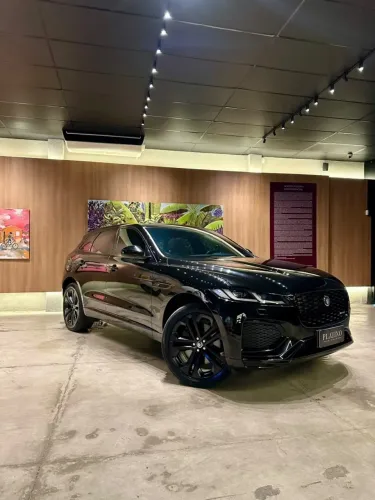Jaguar F-Pace 2.0 R-dynamic SE 404cv (hibrido) 2024