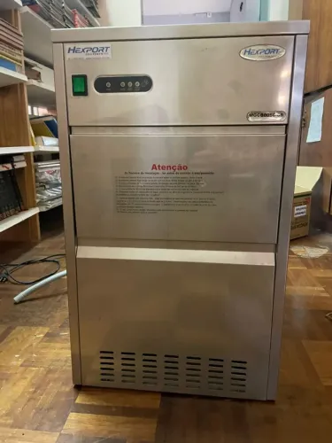 MAQUINA DE GELO, CAFETEIRAS, CHAPA ELETRICA