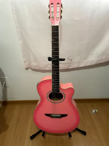 Violão Tagima rosa