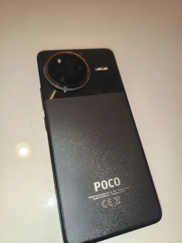 POCO F7 ULTRA 256G NOVÍSSIMO