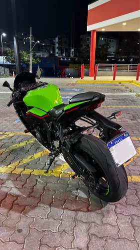 Kawasaki ninja zx6r